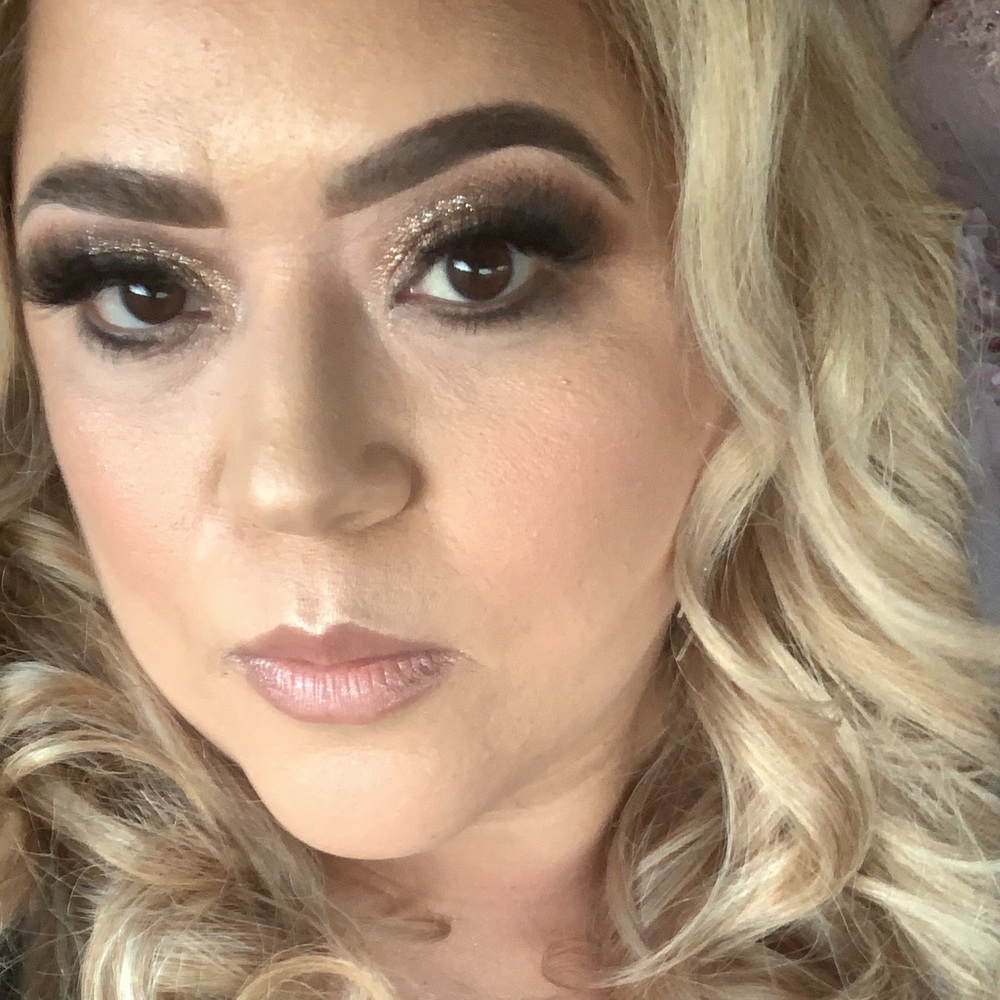 Meet your Posher, Mireyda